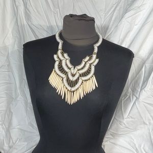 Showstopper necklace